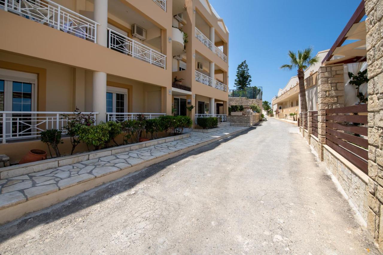 Sunrise Apartments Sfáka エクステリア 写真