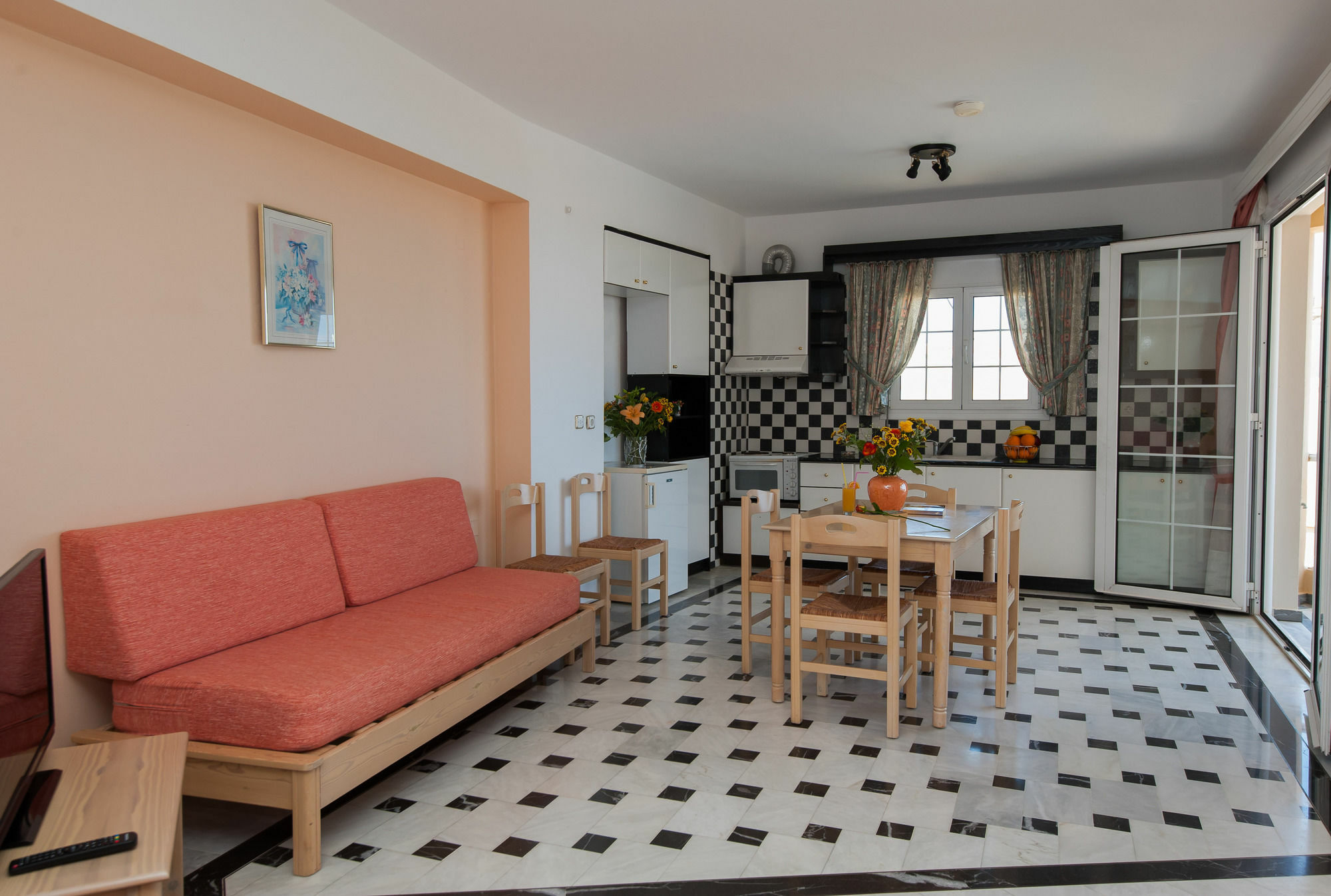 Sunrise Apartments Sfáka エクステリア 写真